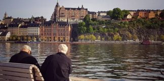 Κατέρρευσε η ανοσία της αγέλης: Θύματα οι αβοήθητοι ηλικιωμένοι