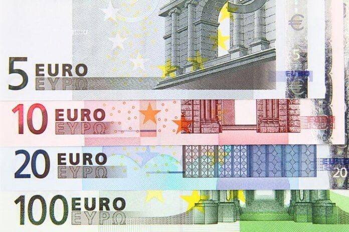 Money3