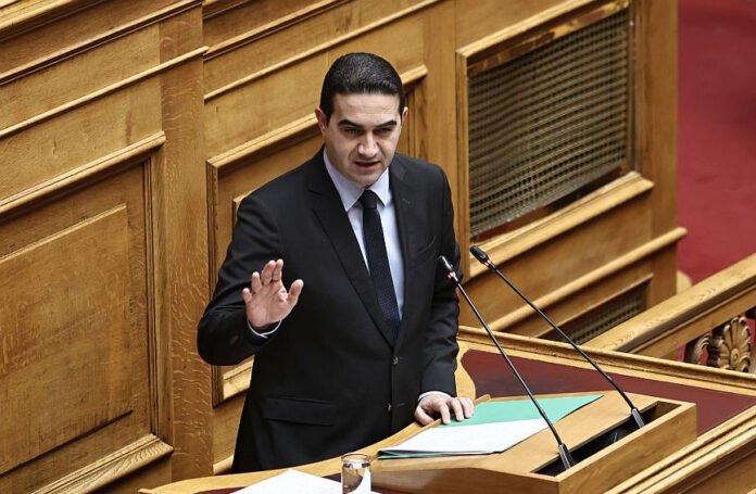 Κατρίνης: Η κυβέρνηση να αποσύρει την τροπολογία για την επιστολική