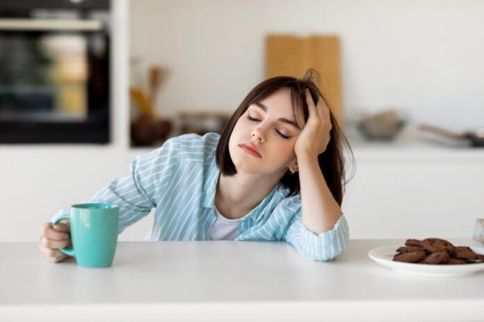 05_morning_coffee_sleepy.jpg