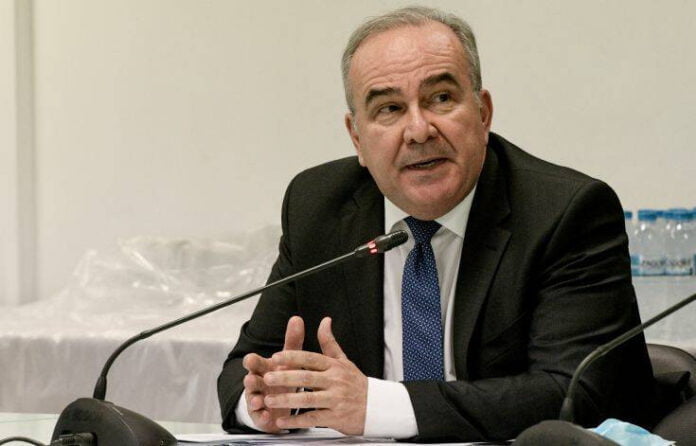 Παπαθανάσης: Μέσα στο μήνα ανακοινώσεις για μικροδάνεια έως 25.000 ευρώ