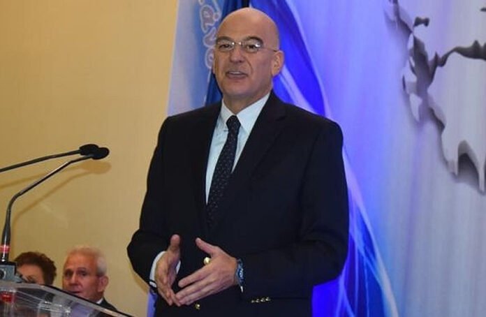 Δένδιας: Μην ξεγελιέστε, η Τουρκία δεν έχει αλλάξει ούτε κεραία