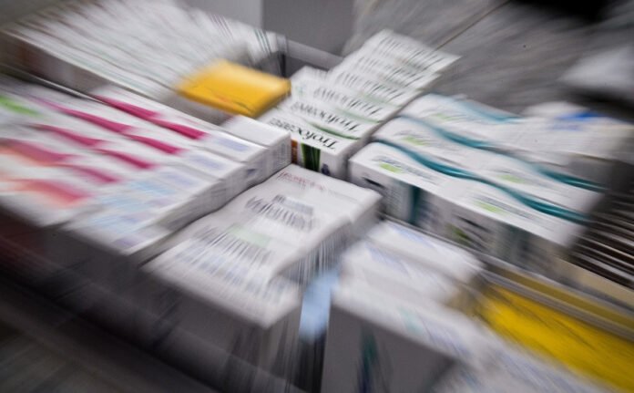 Γενόσημα: Υπεγράφη η απόφαση για πλαφόν 3 ευρώ στη συμμετοχή