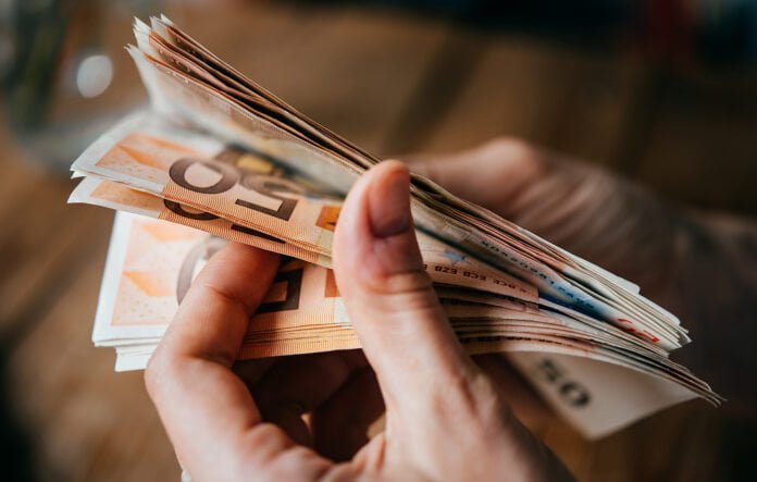 1710004708_Εξωδικαστικός-μηχανισμός-Υπερδιπλασιάστηκαν-οι-αιτήσεις-για-ρύθμιση-οφειλών.jpg