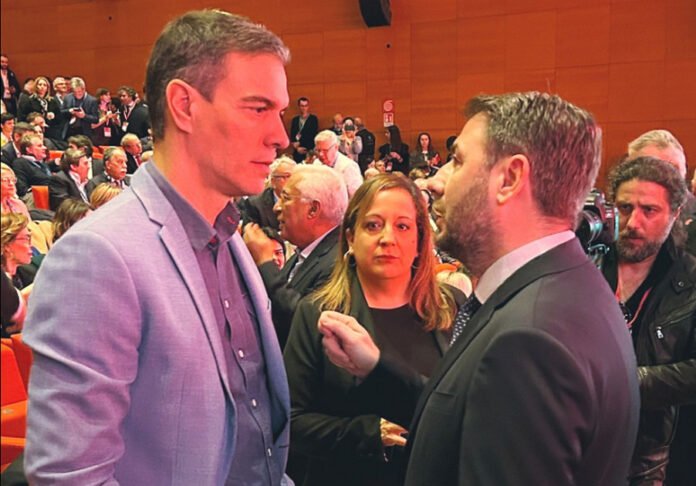 Νίκος Ανδρουλάκης: Έχουμε χρέος ως σοσιαλιστές να προσφέρουμε μια νέα