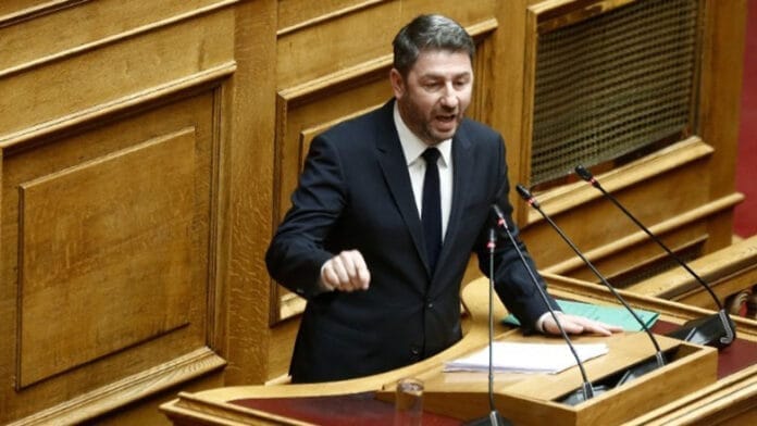 Ανδρουλάκης: «Στις 9 Ιουνίου ανοίγει η πόρτα εξόδου της ΝΔ