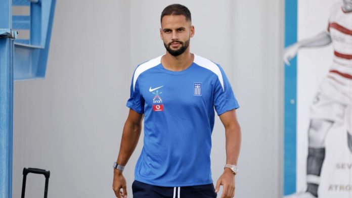XATZIDIAKOS-2.jpg