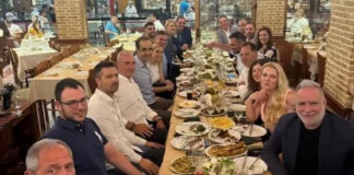 Ο Γρηγόρης Δημητριάδης με αυτοδιοικητικούς: Συνεχίζουμε δυνατά Ο Γρηγόρης Δημητριάδης με αυτοδιοικητικούς: Συνεχίζουμε δυνατά