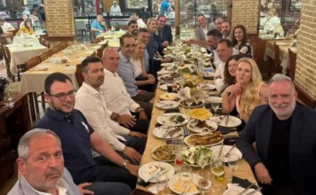 Ο Γρηγόρης Δημητριάδης με αυτοδιοικητικούς: Συνεχίζουμε δυνατά Ο Γρηγόρης Δημητριάδης με αυτοδιοικητικούς: Συνεχίζουμε δυνατά