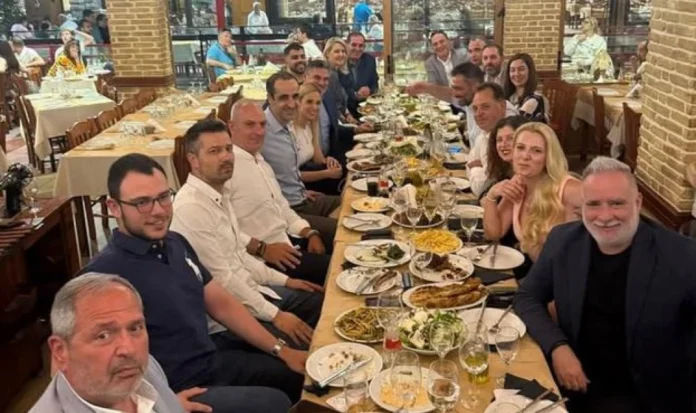 Ο Γρηγόρης Δημητριάδης με αυτοδιοικητικούς: Συνεχίζουμε δυνατά Ο Γρηγόρης Δημητριάδης με αυτοδιοικητικούς: Συνεχίζουμε δυνατά