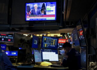 Wall Street: Η Fed «πάγωσε» τις αγορές – Αγωνία για επιτόκια και Ιράν