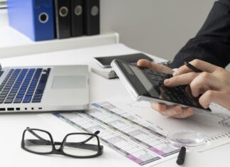 ΑΑΔΕ: 72 Δόσεις ή Πλειστηριασμοί – Η Τελική Προειδοποίηση στους Οφειλέτες