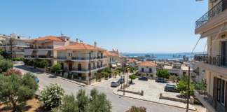 Καλοκαιρινές θεατρικές αποδράσεις: Η πόλη ζωντανεύει για τα παιδιά