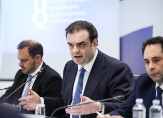 Πιερρακάκης: Στρατηγική κίνηση η πρόωρη αποπληρωμή χρέους – Οικονομικά οφέλη