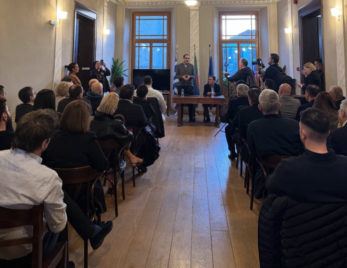 Γρηγόρης Δημητριάδης στην Ξάνθη Συνάντηση του Γρηγόρη Δημητριάδη στην Ξάνθη