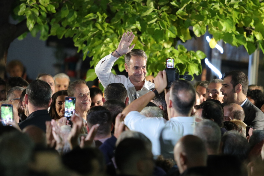 Ο Κυριάκος Μητσοτάκης στα Βριλήσσια